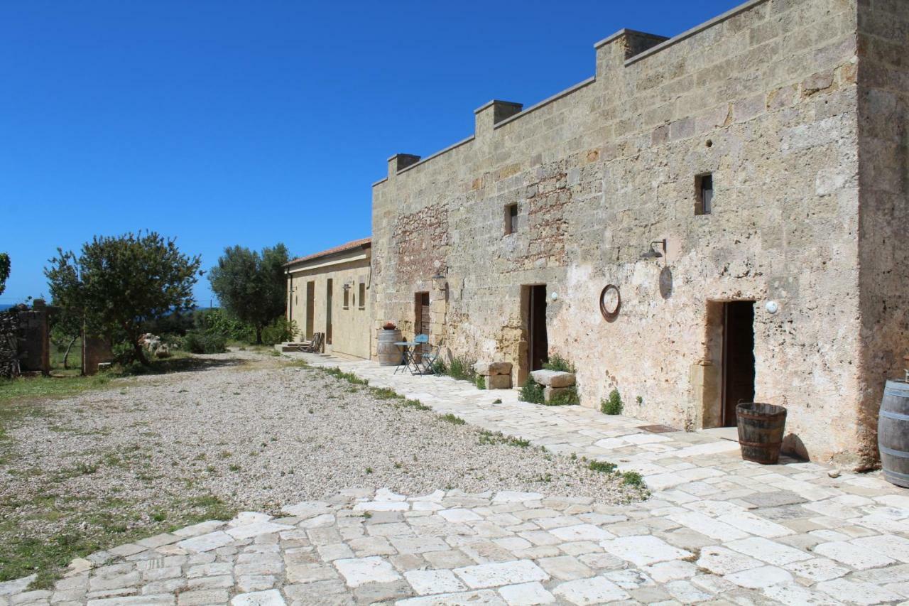 Antica Masseria Ficazzana - Tenuta Marina Di Pescoluse Ngoại thất bức ảnh